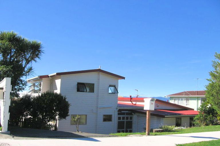 Photo of property in 34 Rajkot Terrace, Broadmeadows, Wellington, 6035