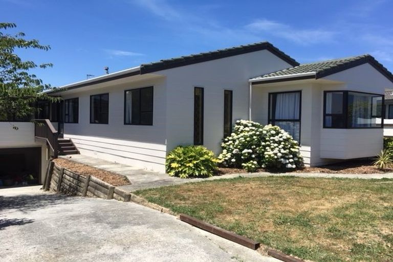 Photo of property in 38 Bodmin Terrace, Camborne, Porirua, 5026