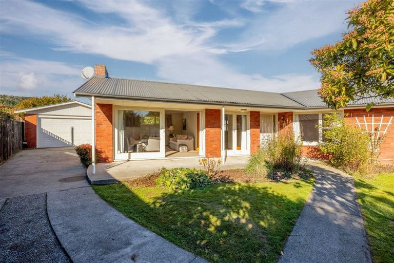 Photo of property in 21 Waiau Street, Cracroft, Christchurch, 8025