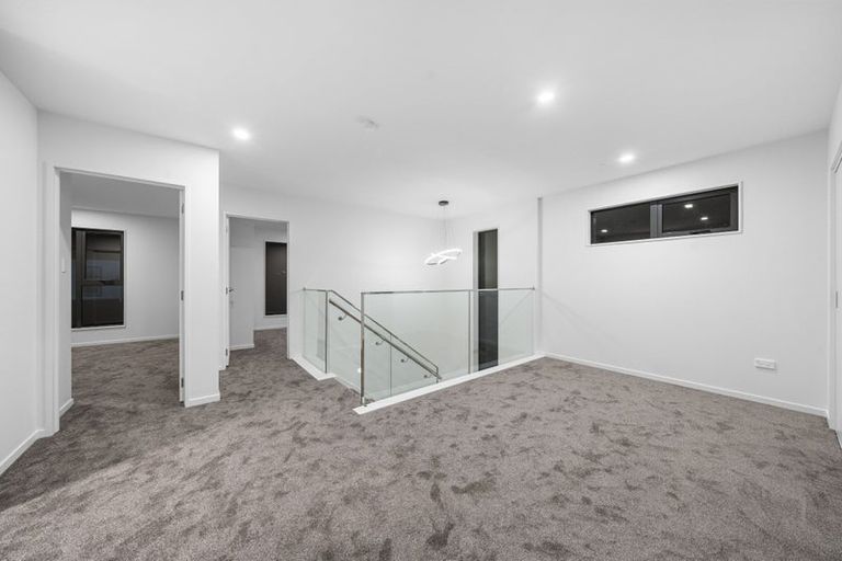 Photo of property in 4 Kiekie Street, Westgate, 0814