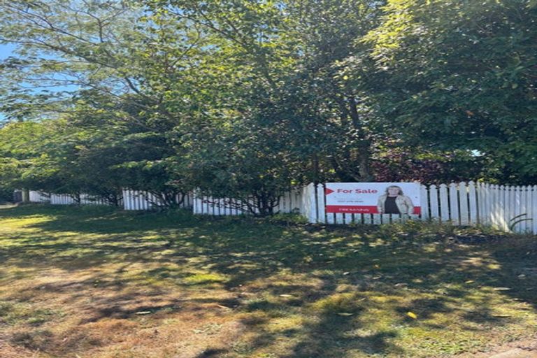 Photo of property in 26 Philip Street, Carterton, 5713