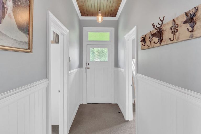 Photo of property in 5 Molyneux Avenue, Cromwell, 9310