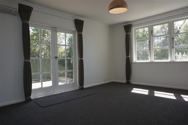 Photo of property in 7 Newall Avenue, Bryndwr, Christchurch, 8052