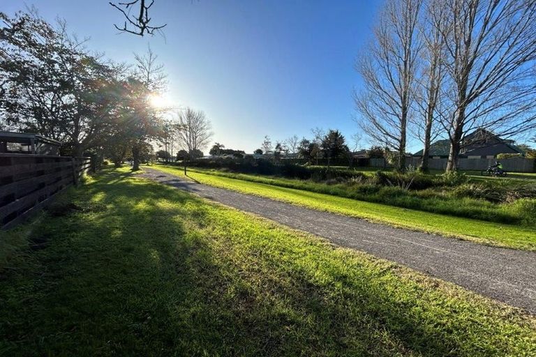 Photo of property in 11b Kane Road, Papamoa Beach, Papamoa, 3118