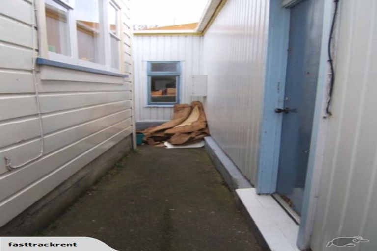 Photo of property in 19 Yale Road, Mount Cook, Wellington, 6021