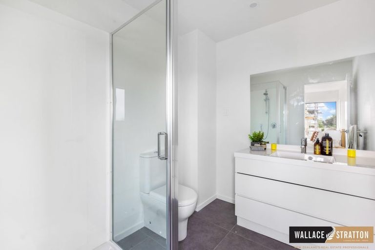 Photo of property in 18 Ara Mara Hua, Henderson, Auckland, 0612