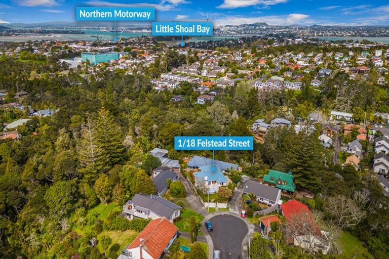 Photo of property in 2/18 Felstead Street, Birkenhead, Auckland, 0626