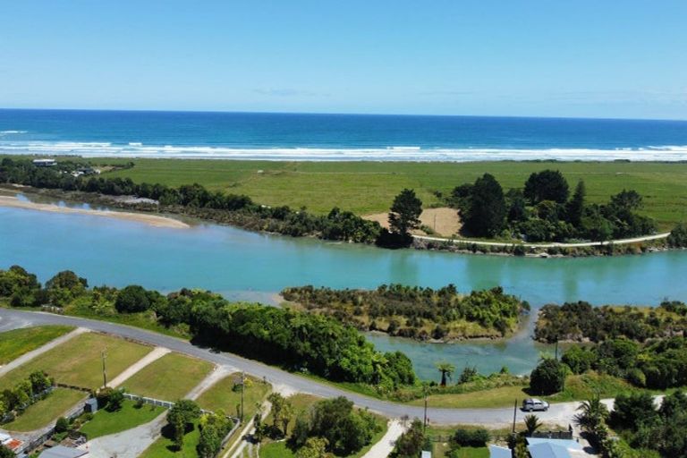 Photo of property in 31 Glasseye Drive, Little Wanganui, Karamea, 7893