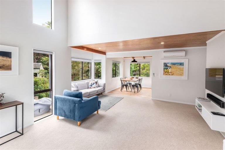 Photo of property in 2/56 Vincent Street, Howick, Auckland, 2014