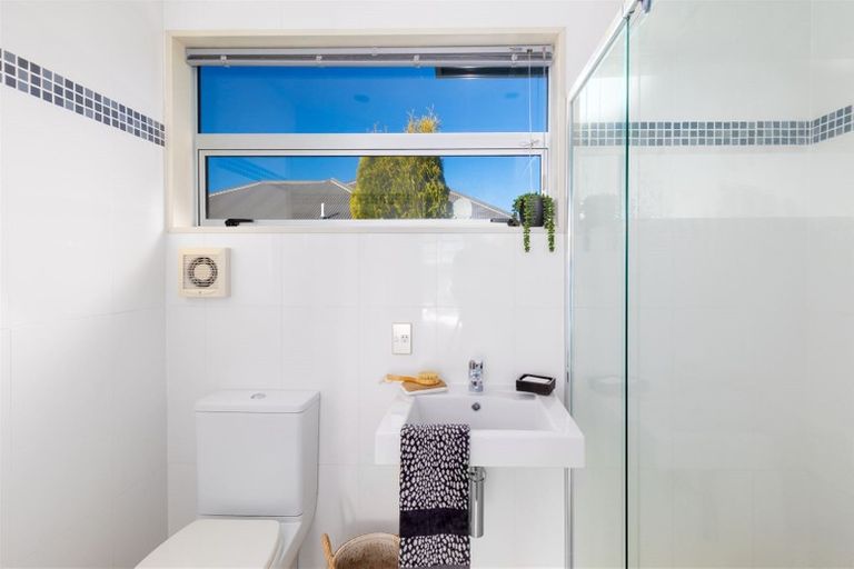 Photo of property in 11 Linkwater Way, Parklands, Christchurch, 8083