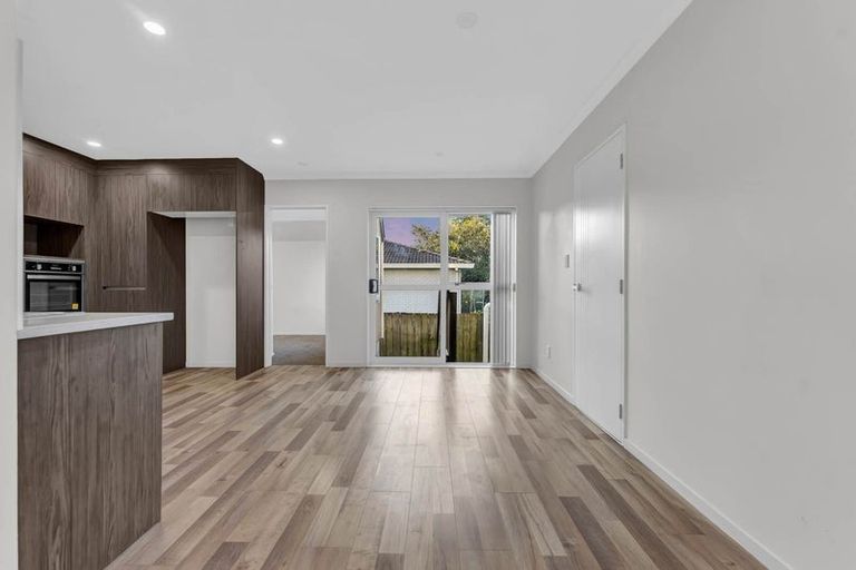 Photo of property in 17f Prictor Street, Papakura, 2110