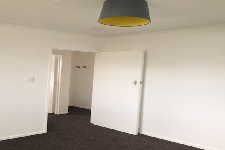 Photo of property in 10 Tainui Street, Castlecliff, Whanganui, 4501