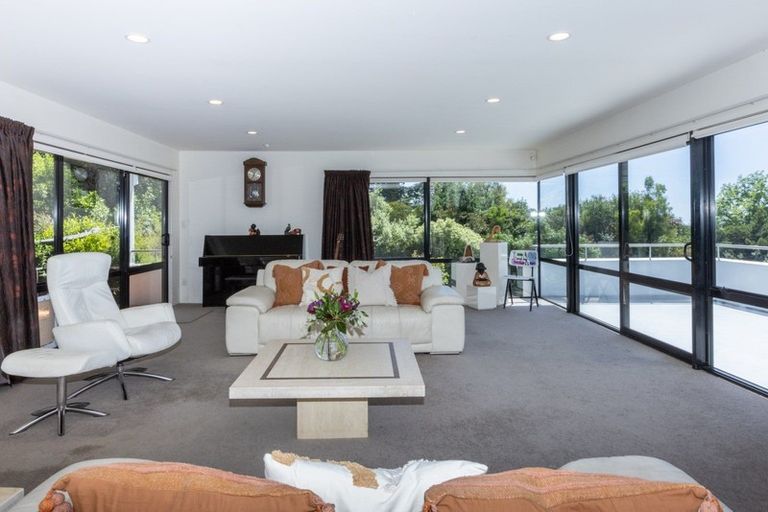 Photo of property in 116 Puketapu Road, Taradale, Napier, 4112