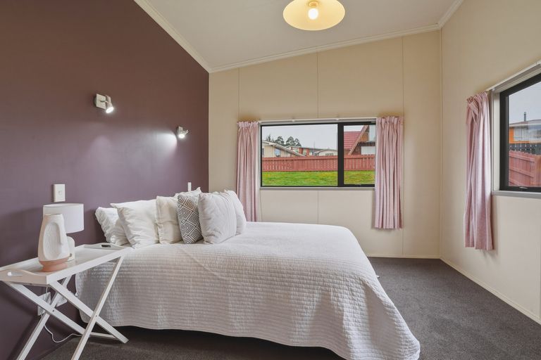 Photo of property in 3 Clariton Avenue, Green Island, Dunedin, 9018