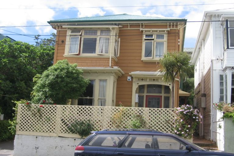Photo of property in 117 Brougham Street, Mount Victoria, Wellington, 6011