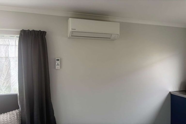 Photo of property in 7 List Street, Welbourn, New Plymouth, 4310