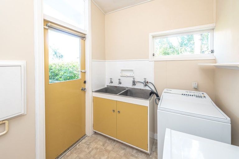 Photo of property in 96 Mount View Road, Bastia Hill, Whanganui, 4500