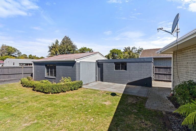Photo of property in 22 Kawau Crescent, Bromley, Christchurch, 8062