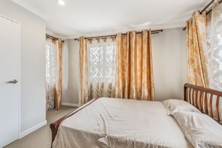 Photo of property in 89 Naylors Drive, Mangere, Auckland, 2022