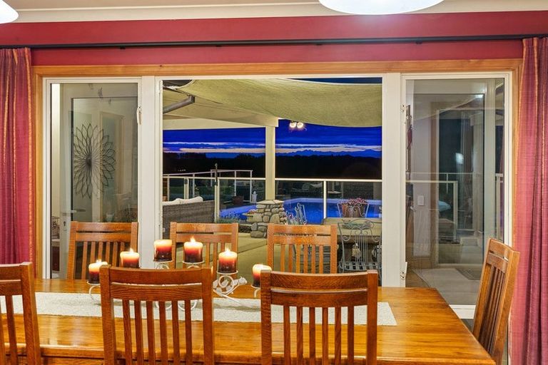 Photo of property in 101 Forest Lakes Road, Otaki, 5583