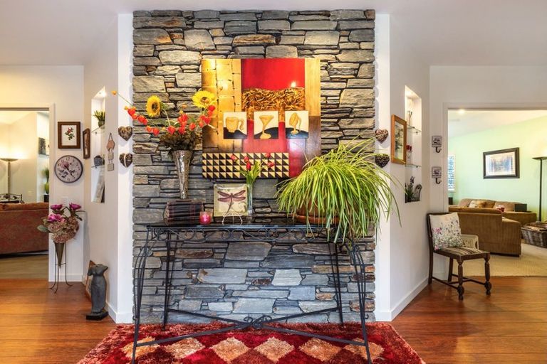 Photo of property in 47 Ramsay Drive, Acacia Bay, Taupo, 3385