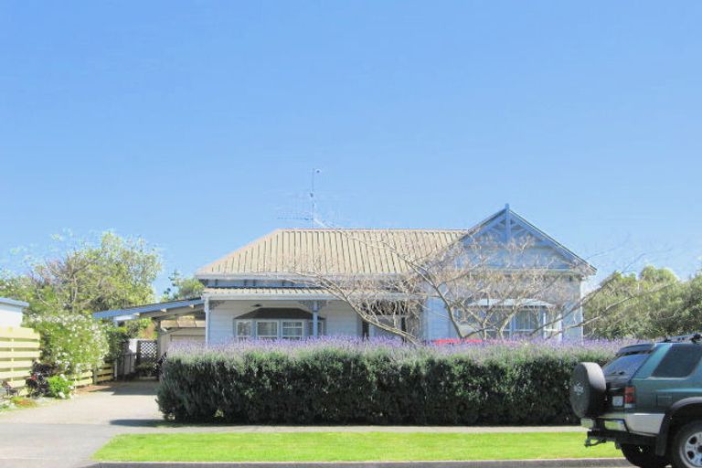 Photo of property in 2 Central Street, Whataupoko, Gisborne, 4010