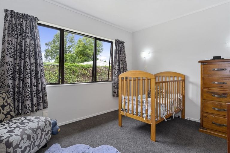 Photo of property in 5 Esmeralda Street, Welcome Bay, Tauranga, 3112
