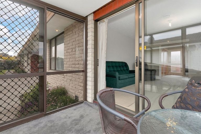 Photo of property in 1/9 Castile Place, Belfast, Christchurch, 8051