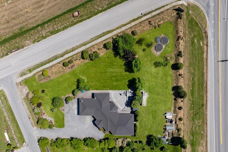 Photo of property in 11a Atkins Road, Luggate, Wanaka, 9382