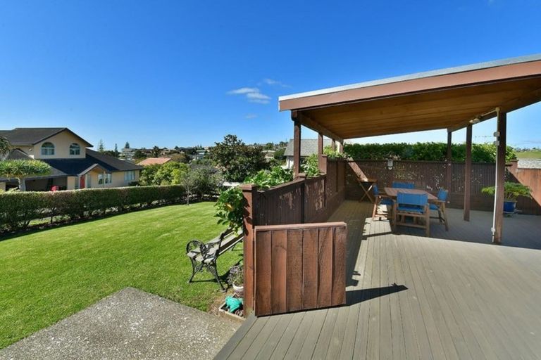 Photo of property in 16 Commodore Court, Gulf Harbour, Whangaparaoa, 0930