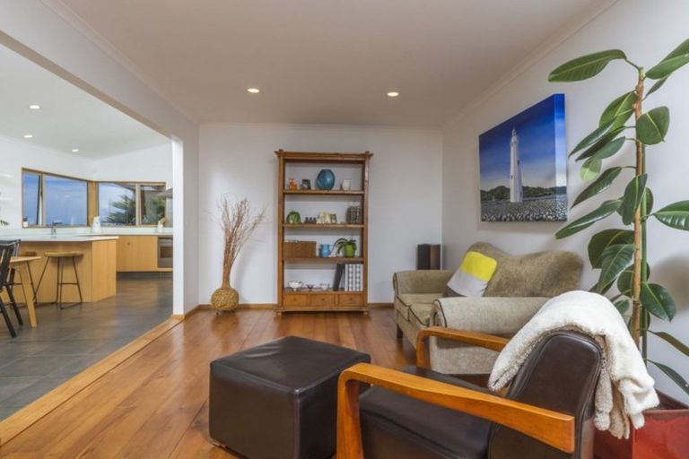 Photo of property in 19 Davies Drive, Atawhai, Nelson, 7010