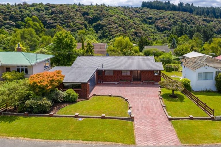 Photo of property in 53 Martin Road, Fairfield, Dunedin, 9018