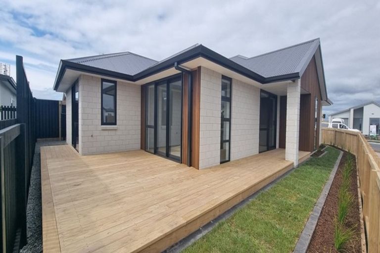 Photo of property in 11 Empire Crescent, Papamoa, 3118