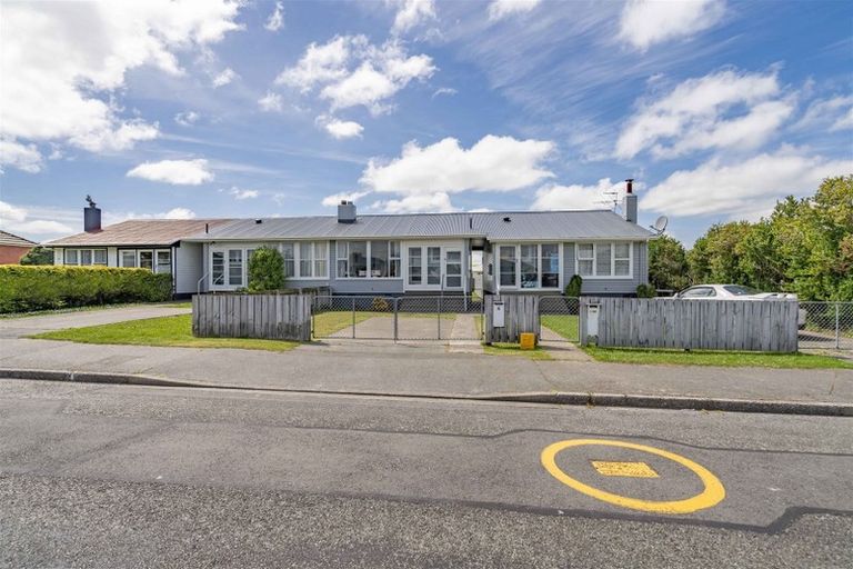 Photo of property in 8 Manapouri Street, Strathern, Invercargill, 9812