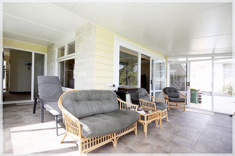 Photo of property in 7 Harlech Street, Levin, 5510