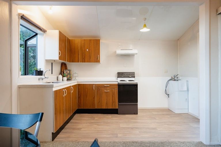 Photo of property in 11 Kea Street, Saint Leonards, Dunedin, 9022