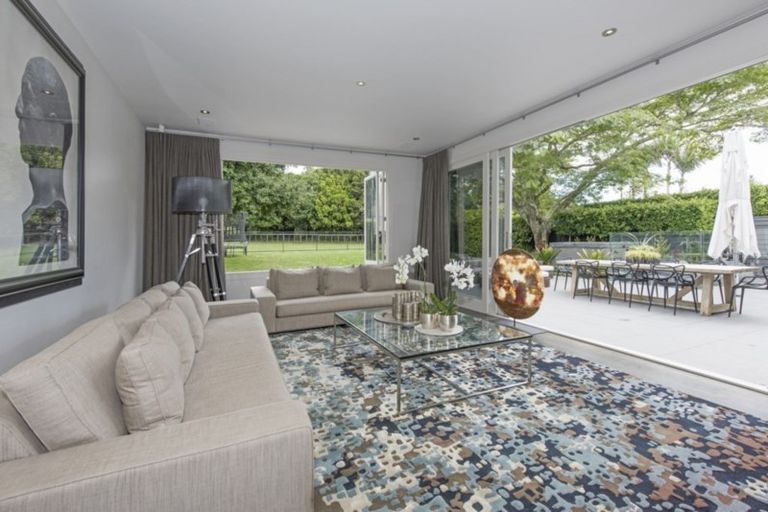 Photo of property in 39 Maungakiekie Avenue, Greenlane, Auckland, 1051