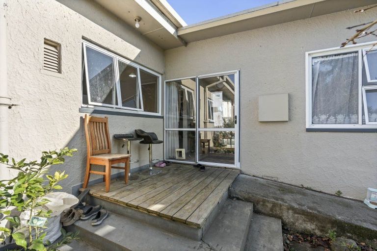 Photo of property in 72 Kent Street, Carterton, 5713