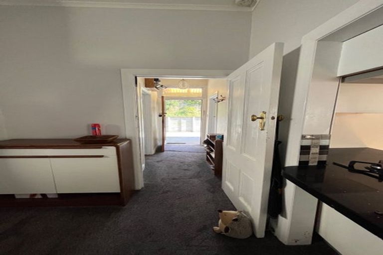 Photo of property in 239 Ohiro Road, Brooklyn, Wellington, 6021