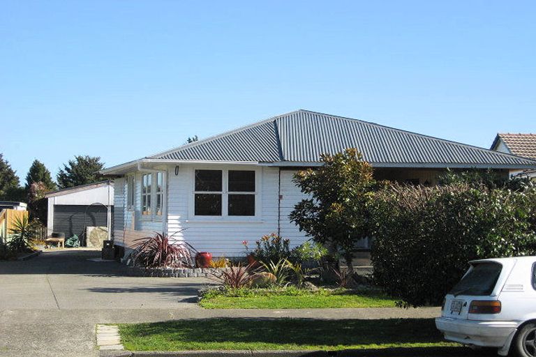 Photo of property in 28 Lord Cobham Avenue, Whakatane, 3120