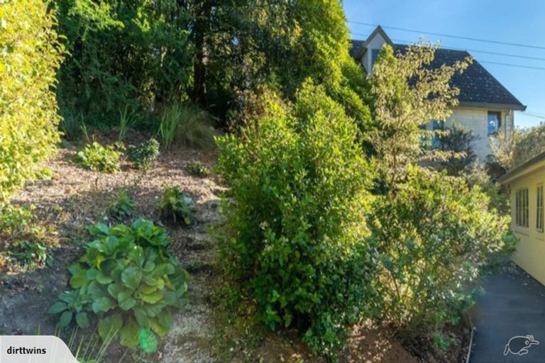 Photo of property in 243 Helensburgh Road, Helensburgh, Dunedin, 9010