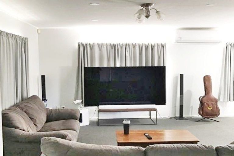 Photo of property in 23 Addison Drive, Glendene, Auckland, 0602