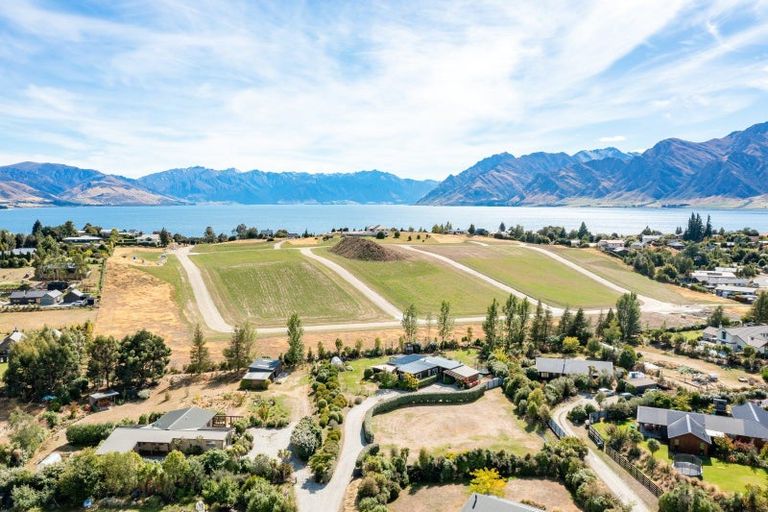 Photo of property in 20c Sam John Place, Lake Hawea, 9382