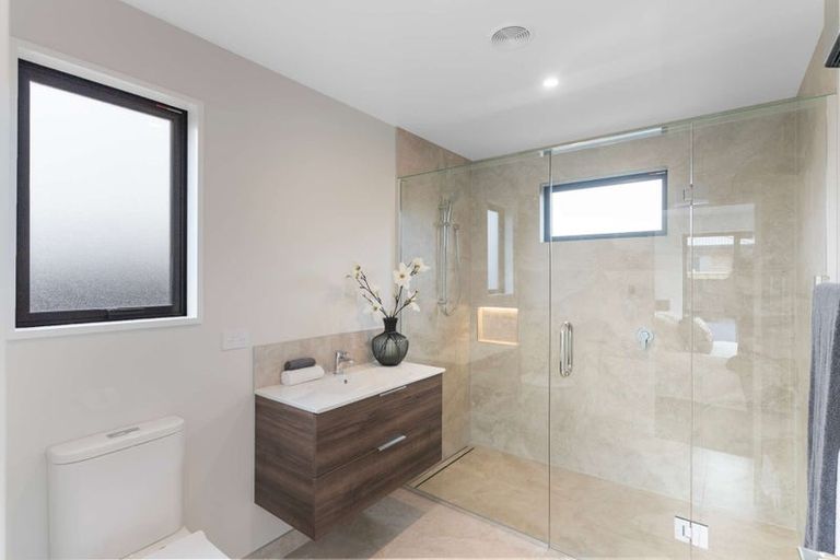 Photo of property in 16 Rudd Street, Woodend, 7691