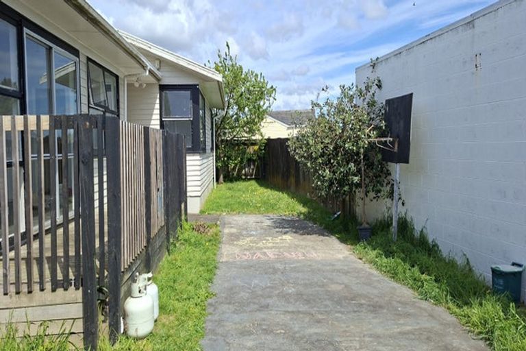 Photo of property in 44b Kelvin Road, Papakura, 2110
