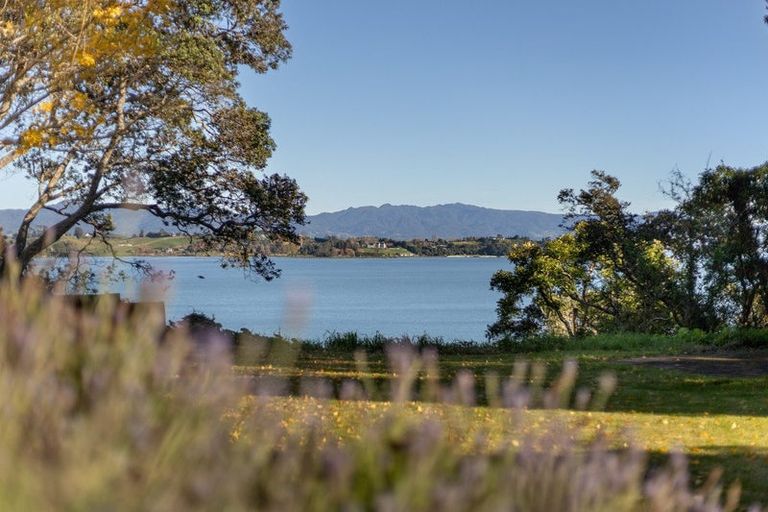 Photo of property in 68 Hamurana Road, Omokoroa, 3114