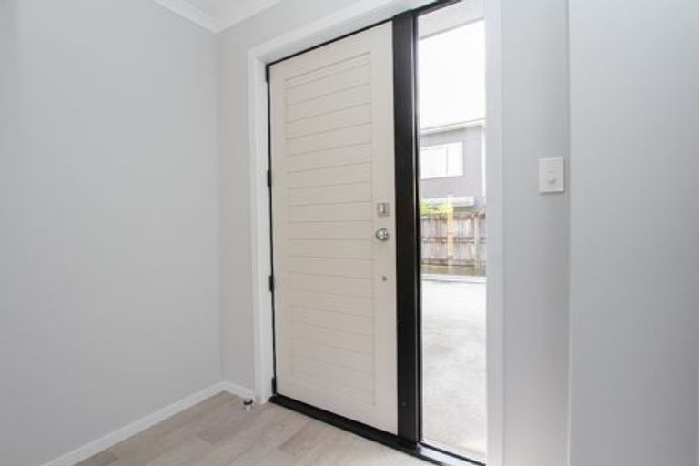 Photo of property in 4/3 Charlemont Street, Whitiora, Hamilton, 3200