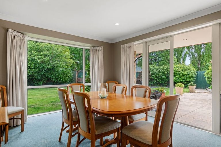 Photo of property in 9 Blarney Place, Casebrook, Christchurch, 8051