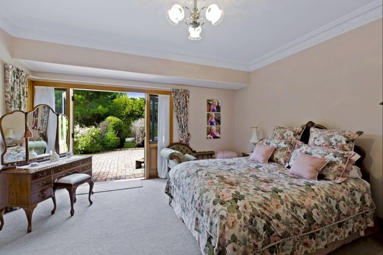Photo of property in 8 Rutherford Road, Lake Hayes, Queenstown, 9371