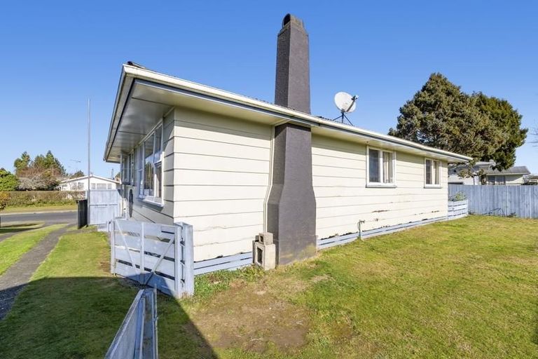 Photo of property in 10 Kereru Street, Tokoroa, 3420